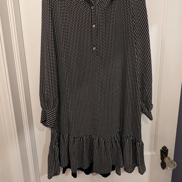 Tommy Hilfiger Baby Doll Black and White Polka Dot Dress -size 6 - Picture 3 of 4